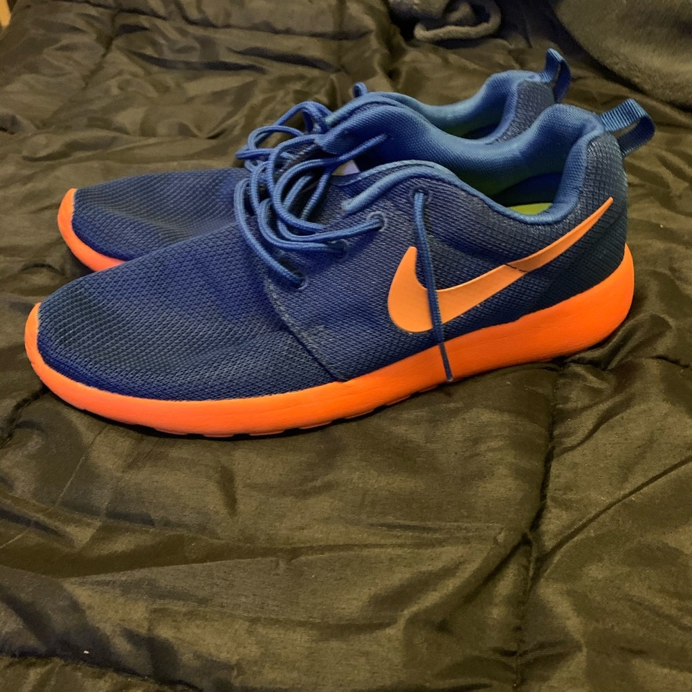 Nike shoes